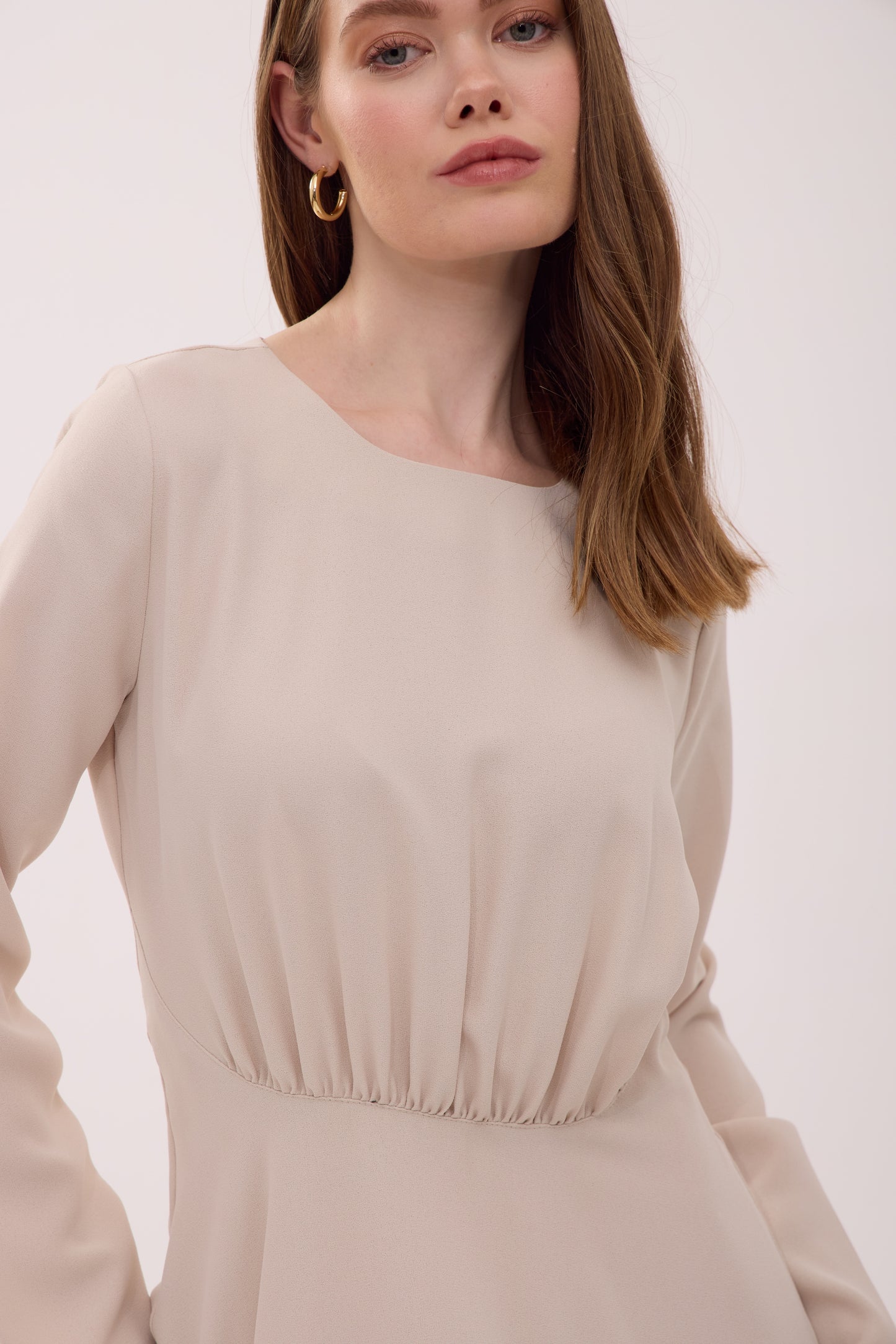 Ekru Helen Elbise